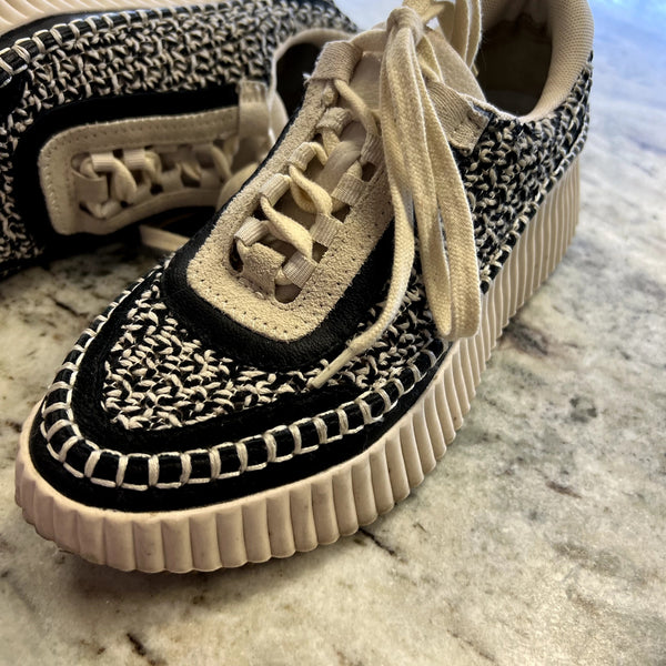 Dolce Vita Dolen Woven Knit Black + Ivory Platform Sneakers Size 7.5