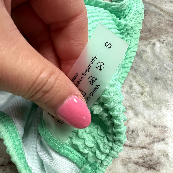 Women's Pastel Green Ribbed Two Piece Bikini Swimsuit Size Small