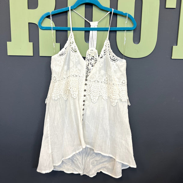 NWT Taylor & Sage White Lace Tank Top Size Medium