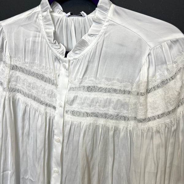 NWT Current Air White Satin Embroidered Long Sleeve Blouse Small