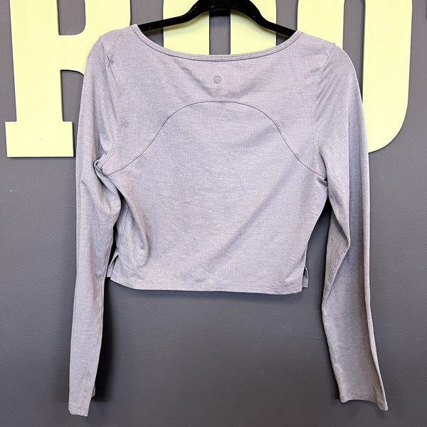 Lululemon Gray Cropped Long Sleeve V-Neck Top Size 8