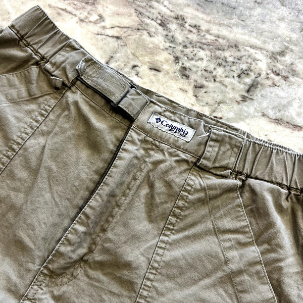 Columbia PFG Men's Khaki Shorts Size Small