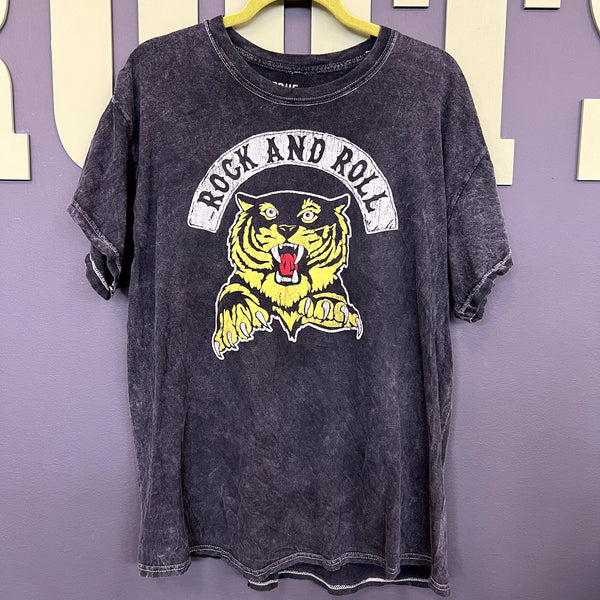 True Craft Rock N Roll Oversized Tiger Graphic Tee Size Large