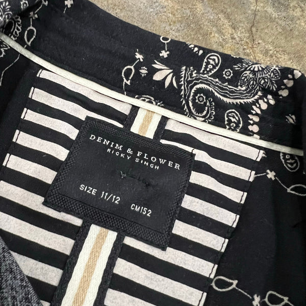 Denim & Flower by Ricky Singh Black Paisley Casual Button Down Top Boys 11/12