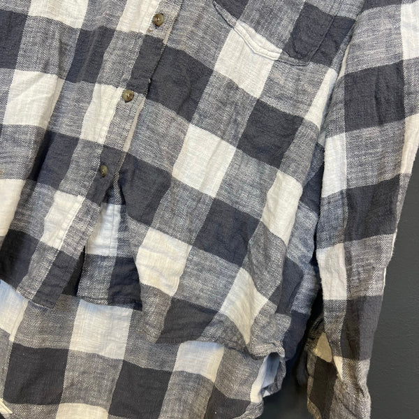 Time and Tru Gray + White Plain Hooded Button Down Flannel Size XL