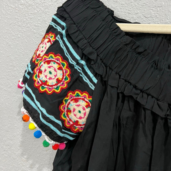 Entro Boutique Black Off Shoulder Siesta Embroidered Lined Mini Dress Medium
