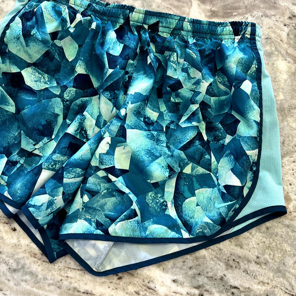 Nike Tempo Mixed Blue Lined Athletic Shorts Youth XL