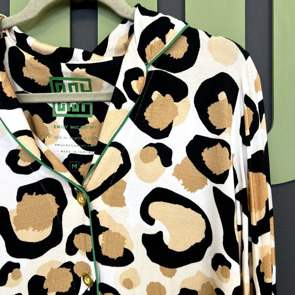 NWT Emily McCarthy Butter Soft Leopard Long Sleeve Nightgown Size Medium