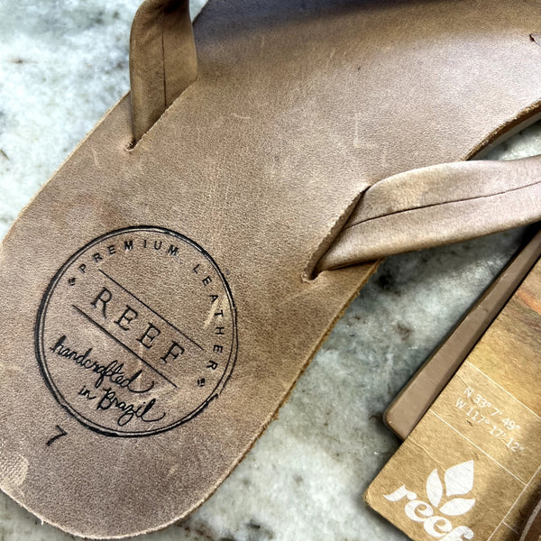 NWT Reef Skinny Leather Brown Flip Flops Size Women's 7