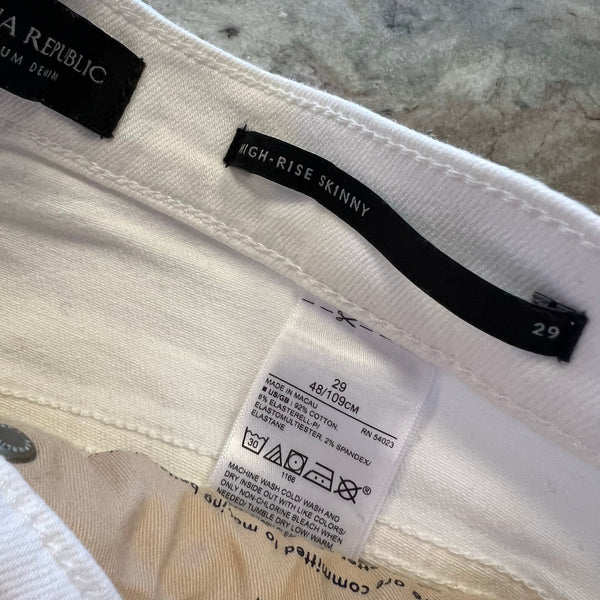 Banana Republic White High Rise Raw Hem Skinny Jeans Size 29