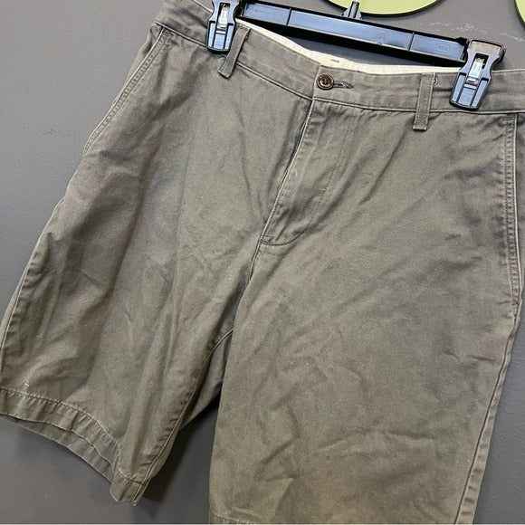 Dockers Casual Gray Shorts Size 30