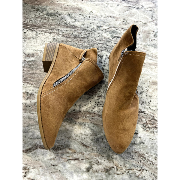 Women's Chestnut Ankle Booties Size 10.5