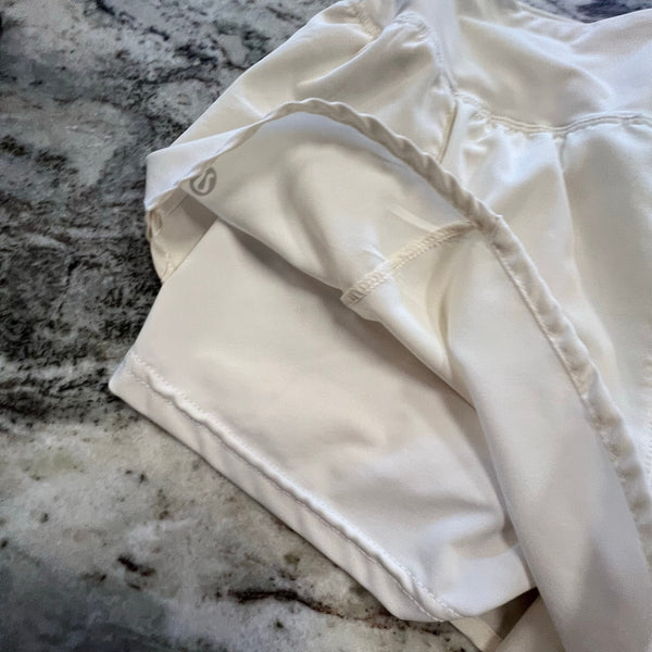 Women's Off White Athletic Running Shorts Size Medium