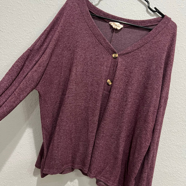 Fantastic Fawn Oversized Butter Soft Maroon Henley Top Medium