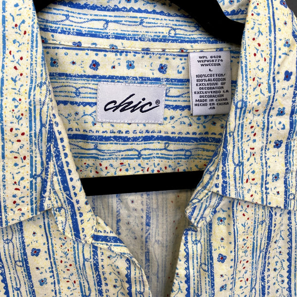 Chic VTG Ivory + Blue Floral Button Down Top Women's Large