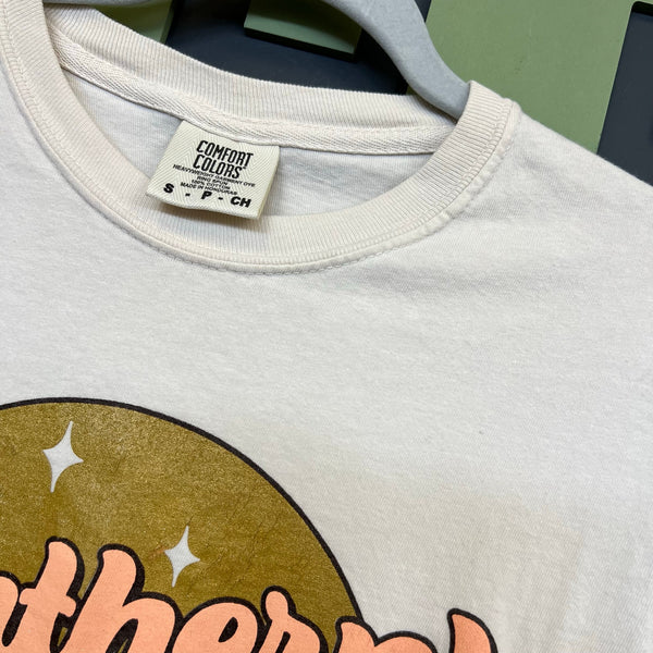 Southern Roots Comfort Colors Retro Graphic Tee Small