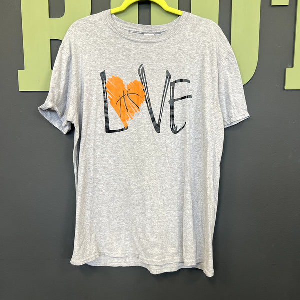 Women's Love Basketball Graphic T-Shirt Size Large