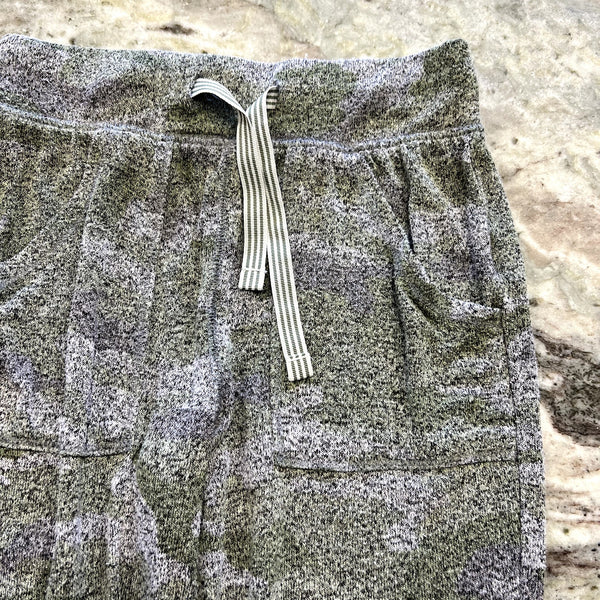 Cat & Jack Girls Camo Joggers Lounge Pants Size Youth Medium