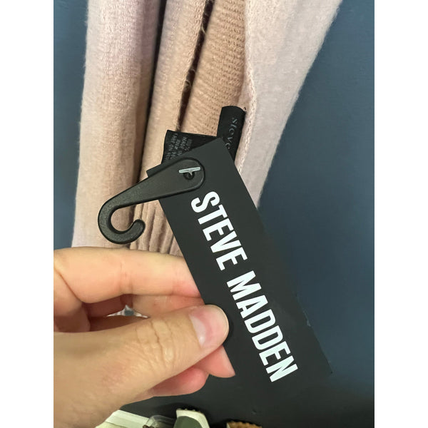 NWT Steve Madden Butter Soft Mauve Fringe Scarf