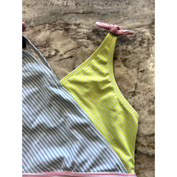 Cat & Jack Girls Striped Color Block One Piece Swimsuit Youth M