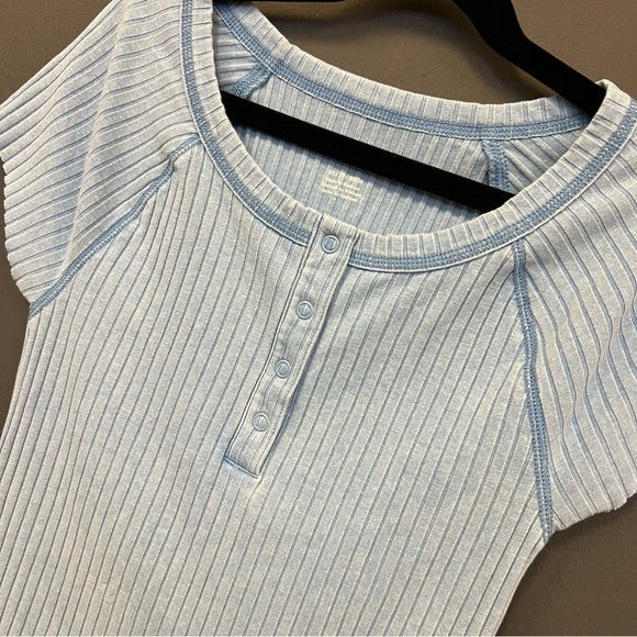 American Eagle Ribbed Light Blue Short Sleeve Top Size XS