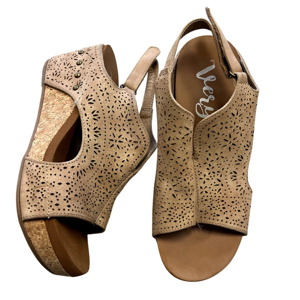 Very J Free Fly Cork Wedges Size 9