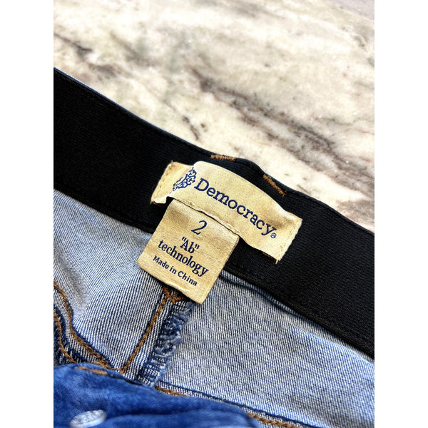 Democracy Medium Wash Skinny Jeans Size 2