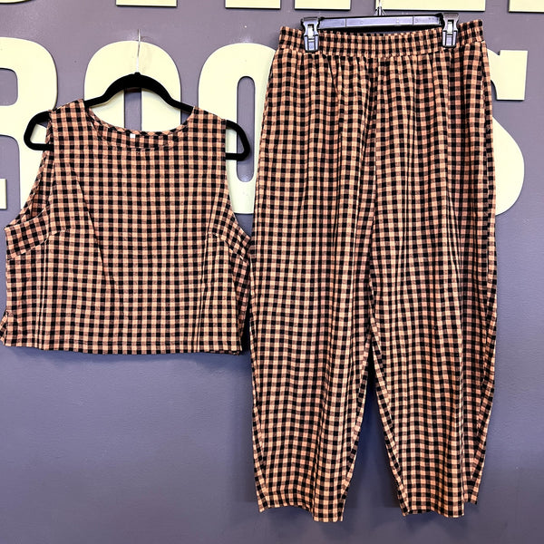 Women's Gingham Brown & Black Plaid Two Piece Set Size XL