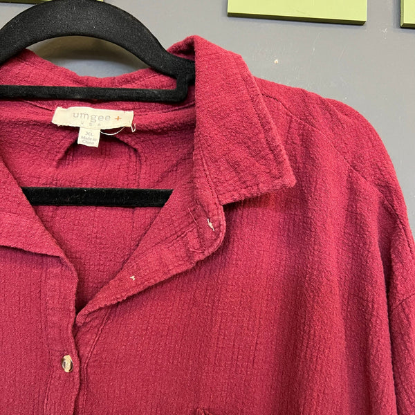 Umgee Half Button Maroon Raw Edge Blouse XL