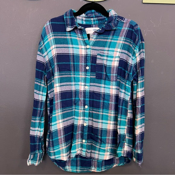 Old Navy Blue Boyfriend Fit Flannel Top Size Youth XL