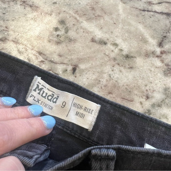 Mudd Denim Black High Rise Distressed Button Fly Midi Shorts Size 9