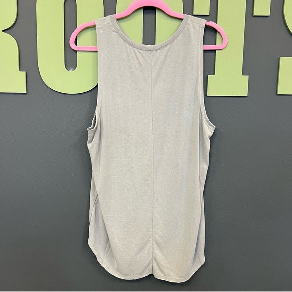 NWT Love Tree Boutique Gray Pocket Tank Top Size Large