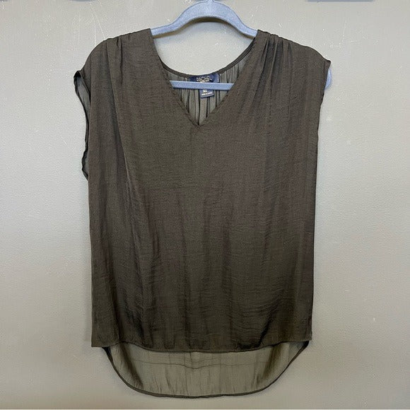 Rachel Roy V-Neck Silk Blouse Medium