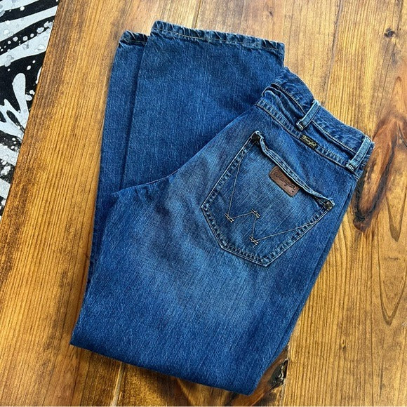 Wrangler Bootcut Jeans Size 32x30