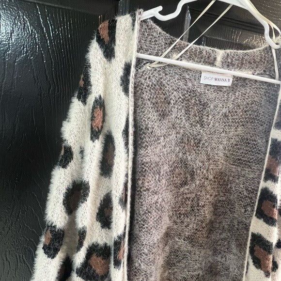 Wanna B Soft Fuzzy Leopard Oversized Cardigan Size S/M