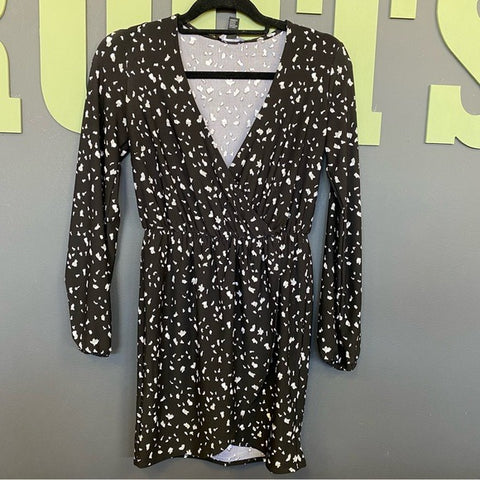 Forever 21 Black + Gray Leopard Print Wrap Long Sleeve Wrap Dress Small