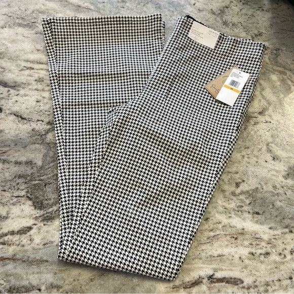 NWT Jessica Simpson Shape Sculpt Pull On Flare Houndstooth Jeans Size 29