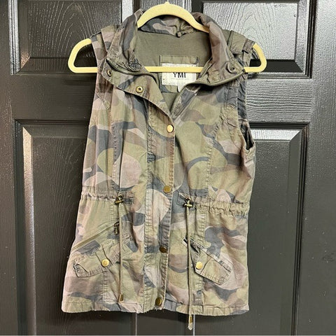 YMI Camoflauge Vest Size S