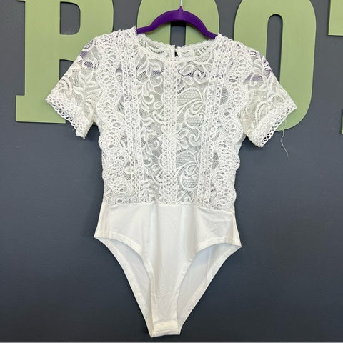 White Lace Short Sleeve Bodysuit Medium