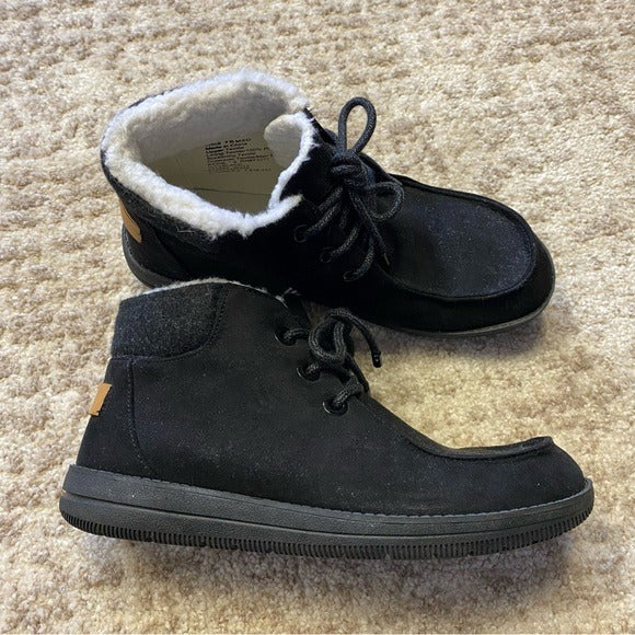 SO Sherpa Lined Black Winter Boots Size 7.5