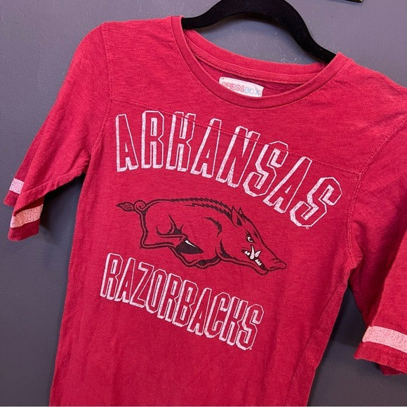Arkansas Razorbacks Graphic Top Medium