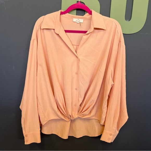 Entro Boutique Orange Creamsicle Button Down Collared Top Medium