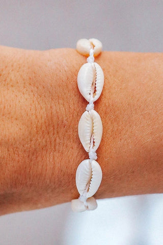 Pura Vida Knotted Seashell Bracelet